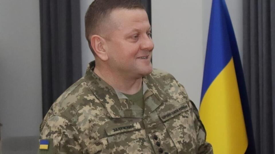 ЗМІ розповіли, як Залужний відмовився підривати мости в Києві
