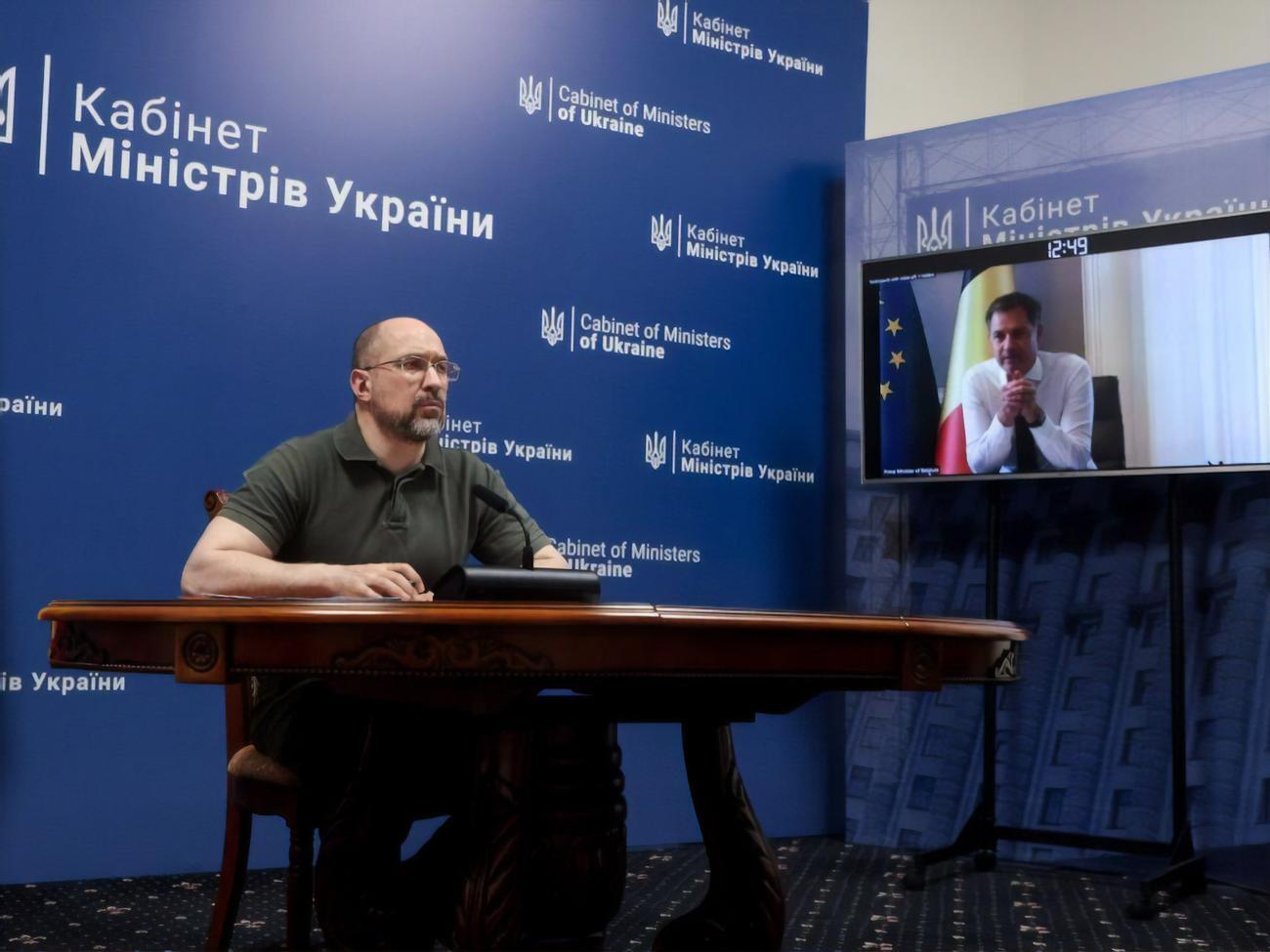 Шмыгаль пообщался с де Кроо