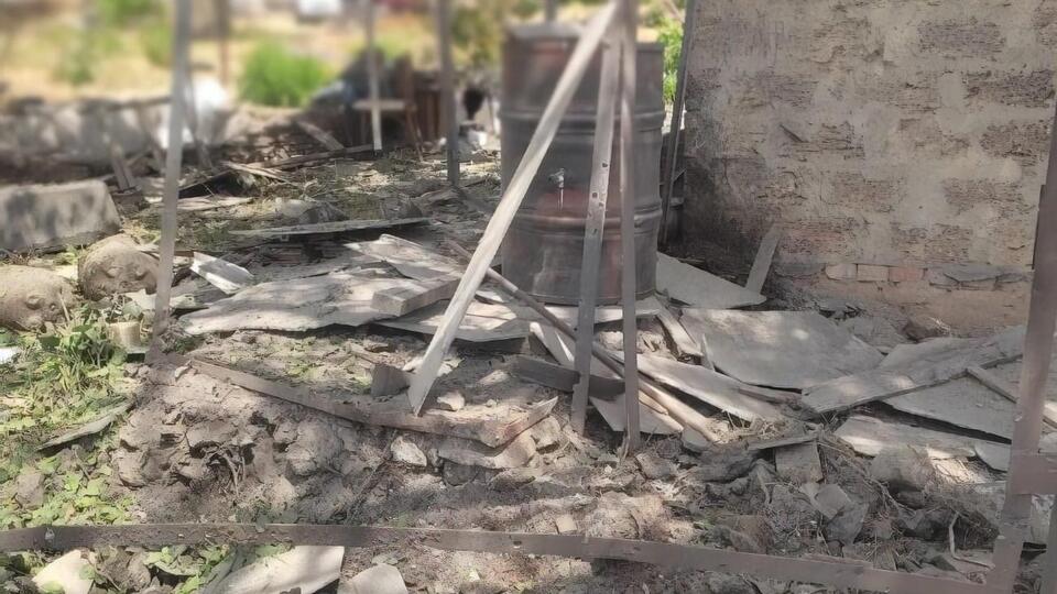 В результате российского обстрела Зеленовки зафиксировано повреждение жилых домов, хозпостроек, указали в прокуратуре Херсонской области