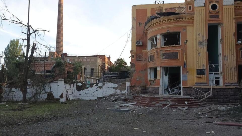 Из-за российских обстрелов пострадали люди