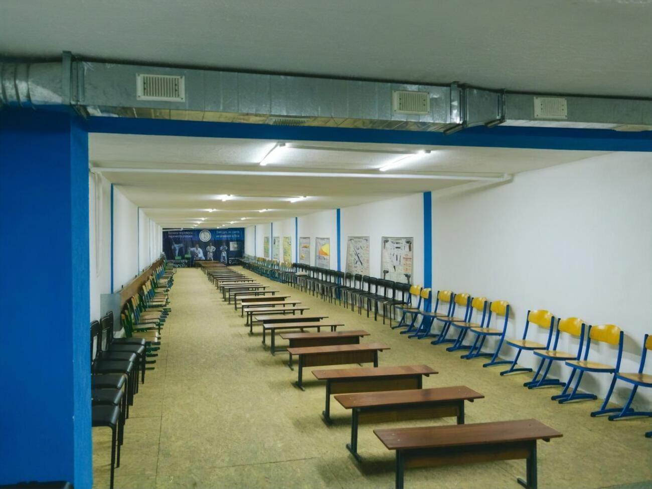 Инструменты предназначались для психологической разгрузки детей в убежище