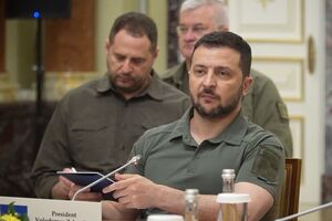 Зеленский сообщил, что на встрече с лидерами африканских стран говорил о пути достижения "настоящего и справедливого мира" в Украине