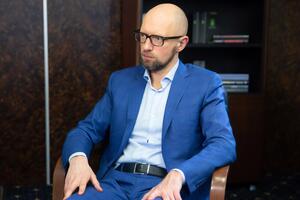 Яценюк: Що російські олігархи можуть сказати Путіну, коли всі їхні активи та гроші – це власність Путіна, і вони самі – власність Путіна?