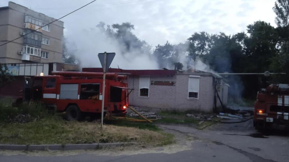 Оккупанты регулярно обстреливают Донецкую область