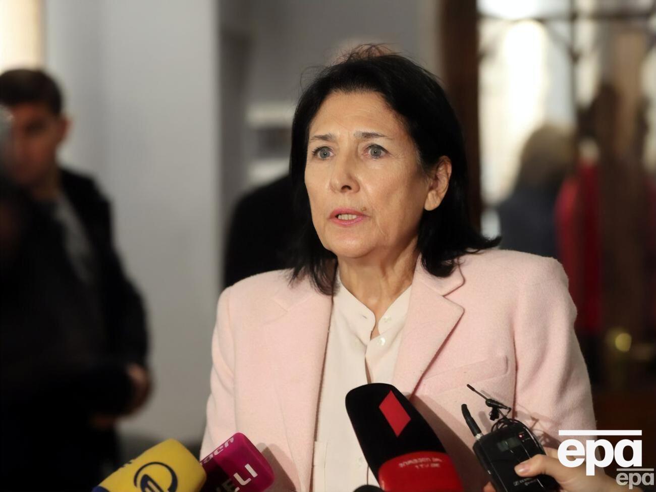 Населення відчуває, що Саакашвілі має заплатити за деякі злочини&nbsp;&ndash; Зурабішвілі