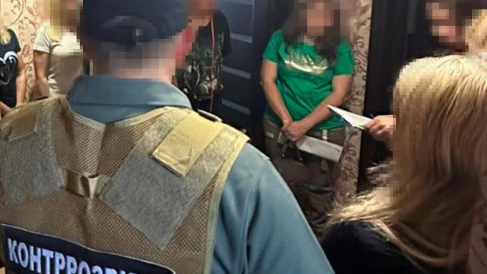 Контрразведчики СБУ задержали подозреваемую при попытке передачи разведданных российской спецслужбе