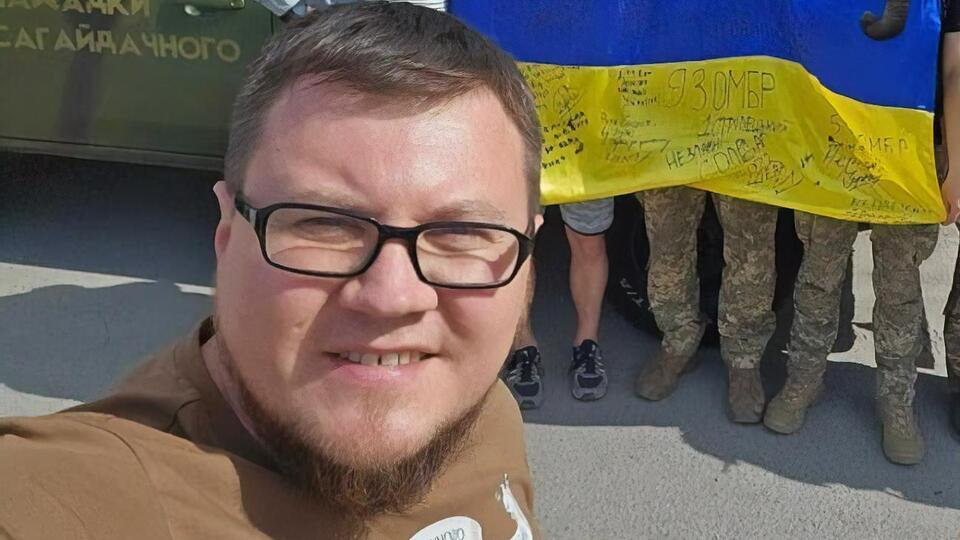 Аронец связал истцов против Минобороны с "тендерной мафией"