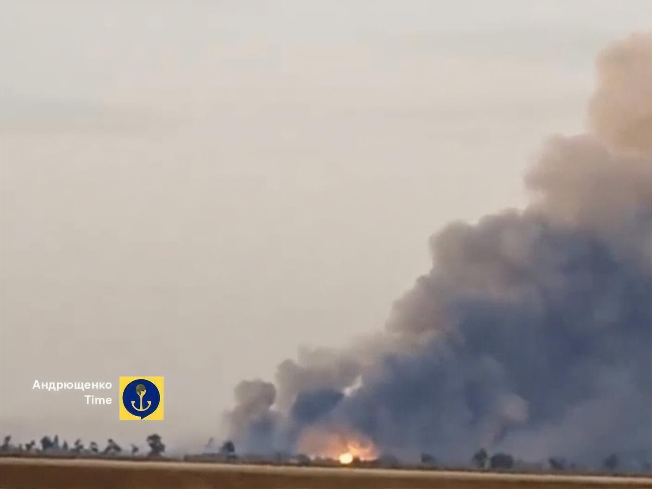 В Геническом районе пожар на территории элеватора