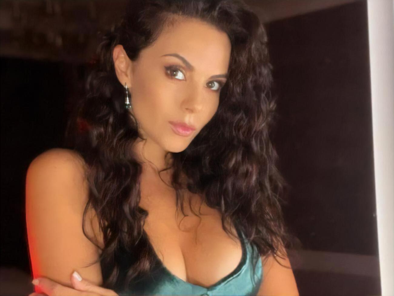 Каменських запевнила, що її стосунки із чоловіком побудовані на абсолютній довірі