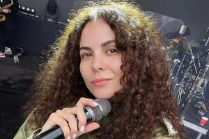 Каменских показала снимок, сделанный во время ее недавнего интервью