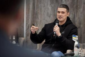 По словам Федорова, получить средства можно будет в "несколько кликов"