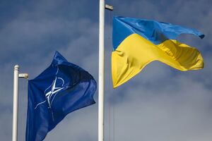 Подоляк отметил, что Украина де-факто является членом НАТО