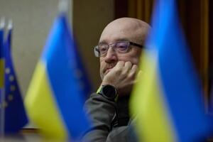 Резников отметил, что обещал жене сыграть свадьбу в Крыму