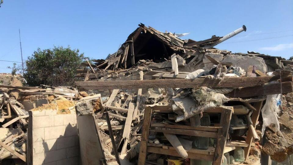 Унаслідок російського обстрілу пошкоджено 16 приватних будинків, господарські споруди, зазначили у Дніпропетровській ОВА