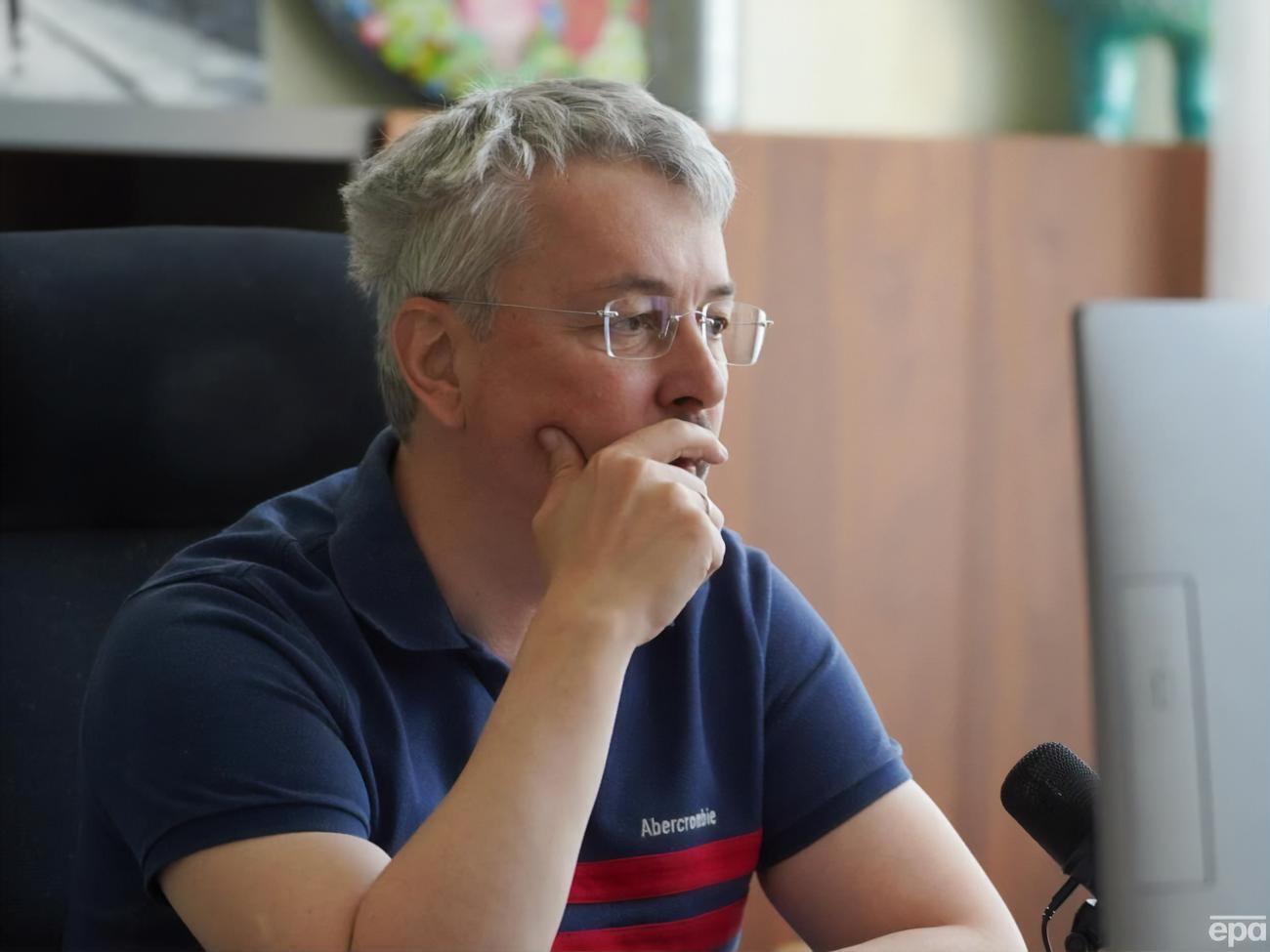 Немає підстав. Кабмін відповів на петицію про звільнення Ткаченка