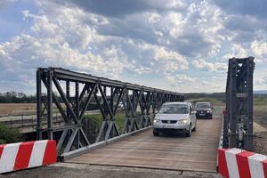 Пріоритетом буде налагодження переправ у регіонах, де здійснюють евакуацію і порушено гуманітарну логістику