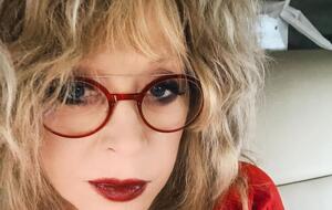 Пугачова оприлюднила поетичні рядки