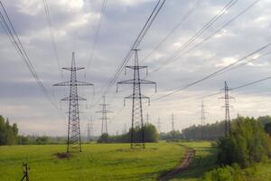 30 мая правительство Украины приняло решение о повышении тарифа на электроэнергию для населения до 2,64 грн/кВт-ч с 1 июня