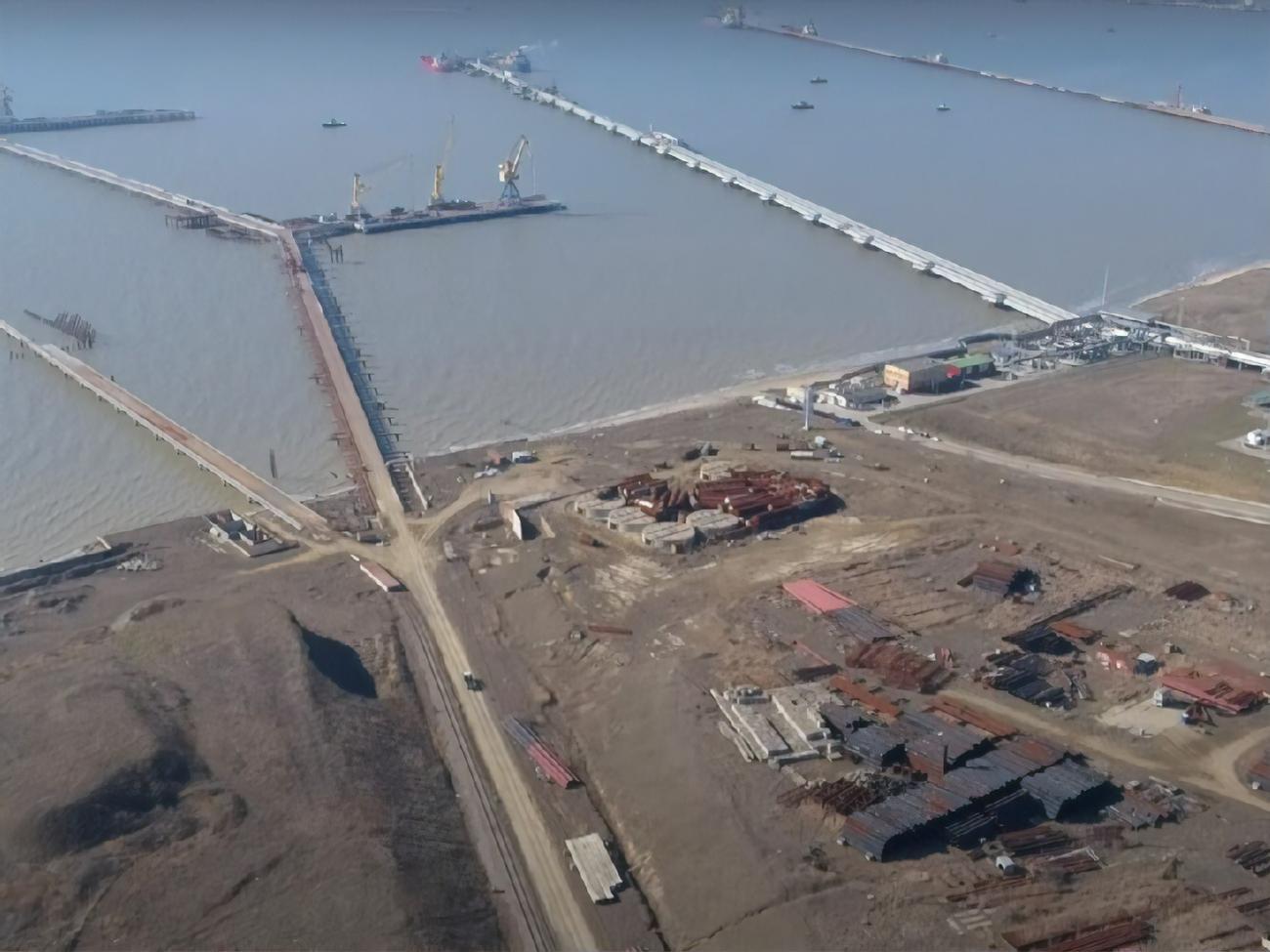 Поблизу Тамані вже була пожежа, яку пов'язують із появою безпілотника