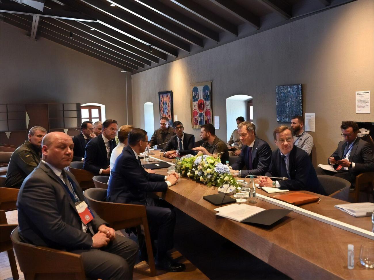 "Контуры европейской части коалиции" удалось очертить по итогам визита Зеленского в Молдову 1 июня, рассказал Жовква