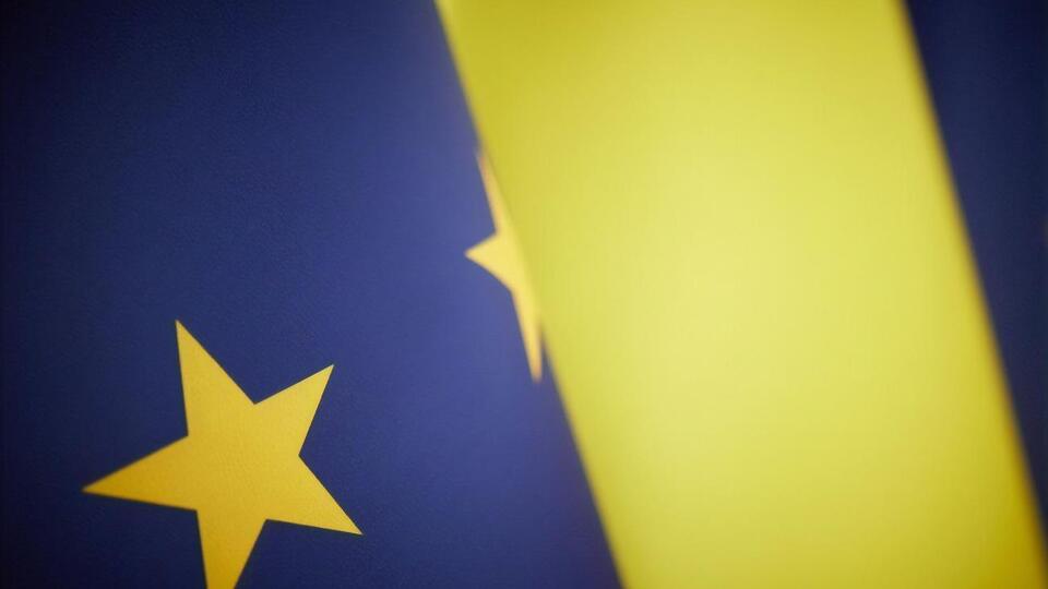 Отчет ЕС по выполнению Украиной условий для начала переговоров о вступлении в ЕС будет "умеренно позитивным", пишет Reuters