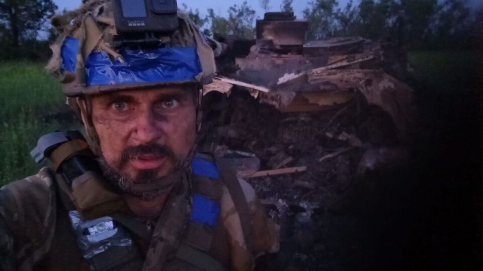 Сенцов: Мы заняли определенный нашей роте рубеж, хотя и понесли потери