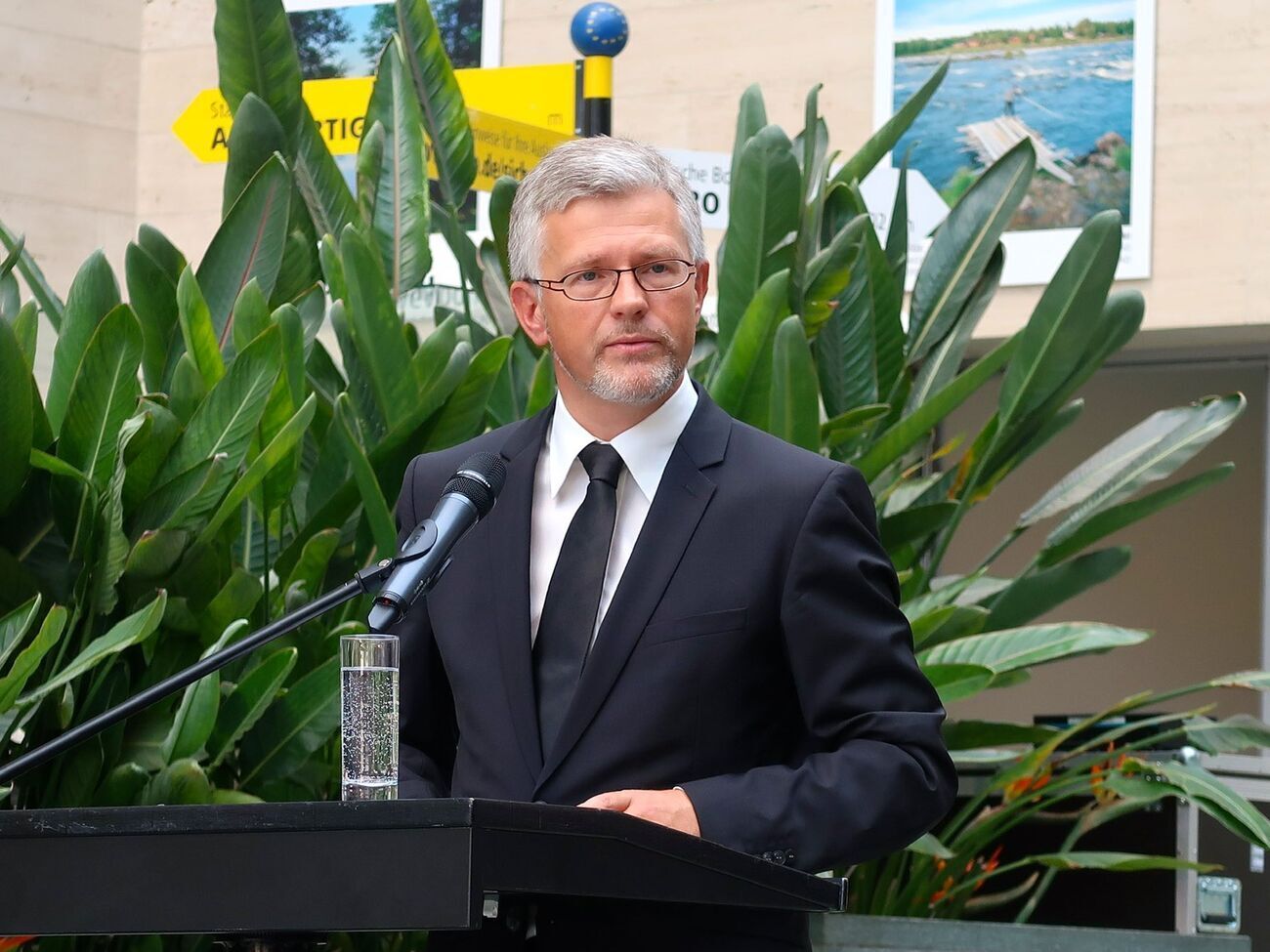 Мельник назначен послом Украины в Бразилии