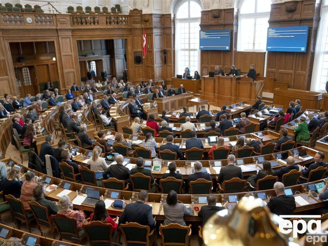Уряд Данії і більшість у данському парламенті погодилися збільшити військову підтримку України
