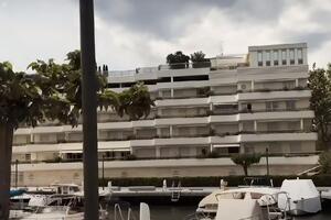 По данным журналиста, под санкции не попал отель Михалкова