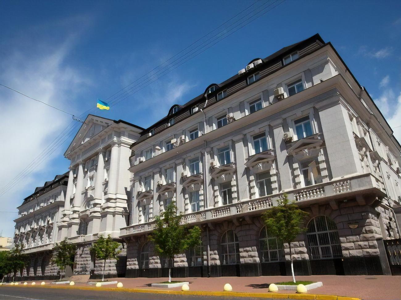 СБУ оголосила двом росіянам про підозру в зазіханні на територіальну цілісність та недоторканність України