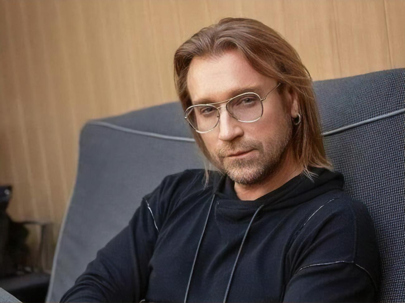 После полномасштабного вторжения страны-агрессора РФ в Украину Винник перестал появляться на публике и вести соцсети