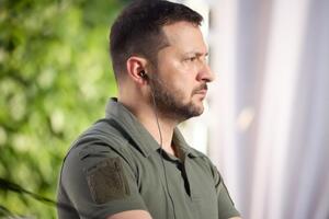 Наступление сил обороны не будет легким, отметил Зеленский