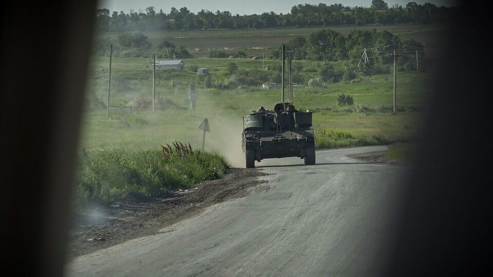 Сирський: Ворог втрачає броню, артилерію й піхоту