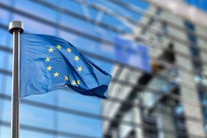 ЕС хочет наказывать третьи страны, которые помогают России уклоняться от торговых ограничений