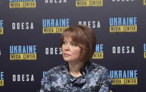 Гуменюк зазначила, що українська сторона відстежує ситуацію із ввезенням вибухівки на територію "Кримського титану"