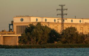 Так Каховская ГЭС выглядела в 2019 году