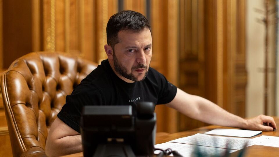 Зеленский (на фото) "очень ровно и взвешенно" отнесся к задержанию Князева, отметил директор НАБУ