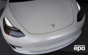 В автомобилях Tesla может быть секретный режим управления, утверждает хакер