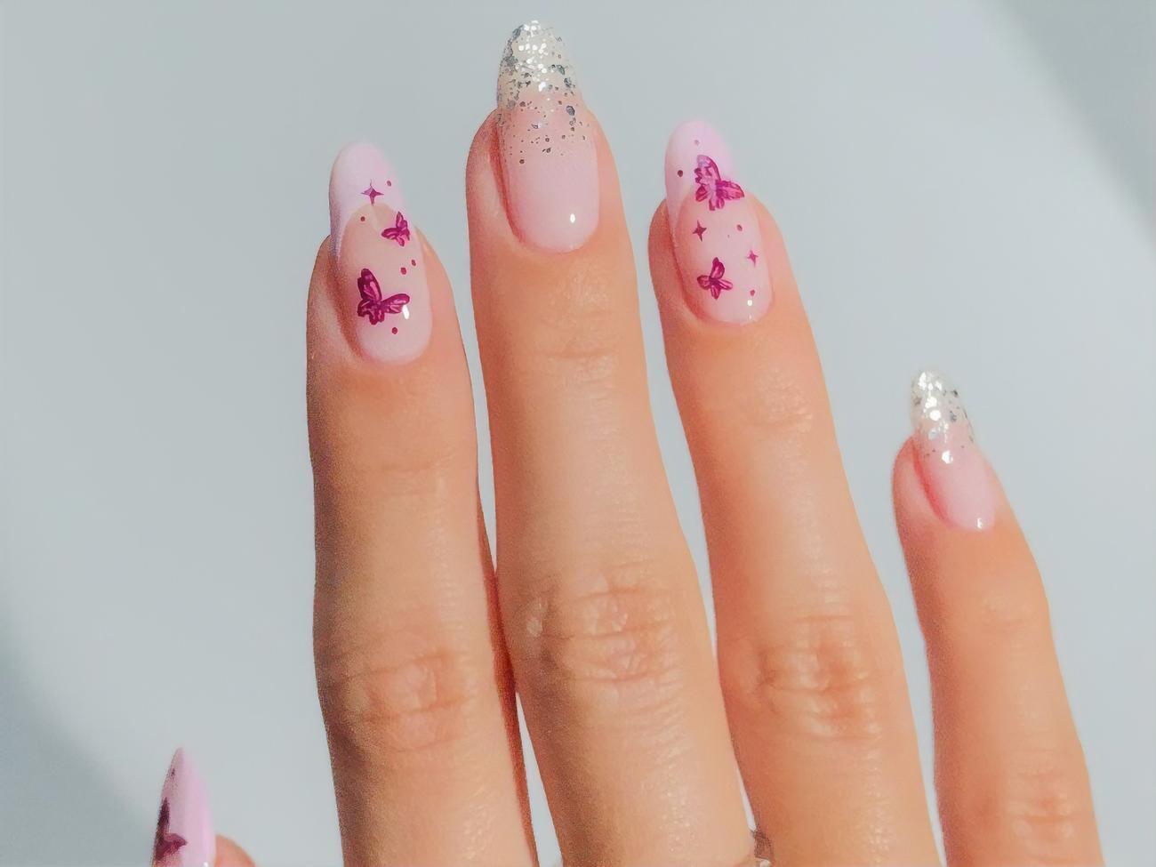 Крылья бабочек получаются с тонкими узорами