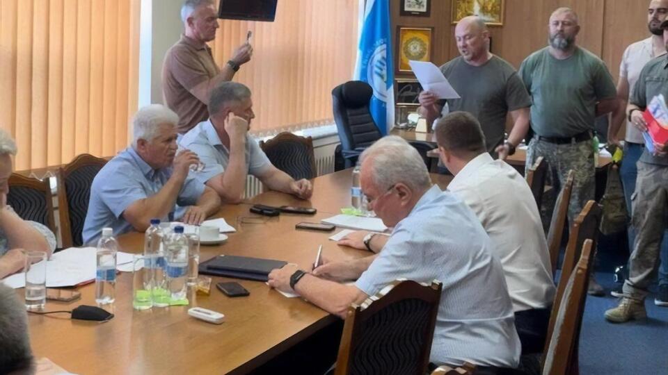 ПрАТ "Укрпрофтур" провів у київському готелі "Турист" засідання за участю військових – членів профспілок