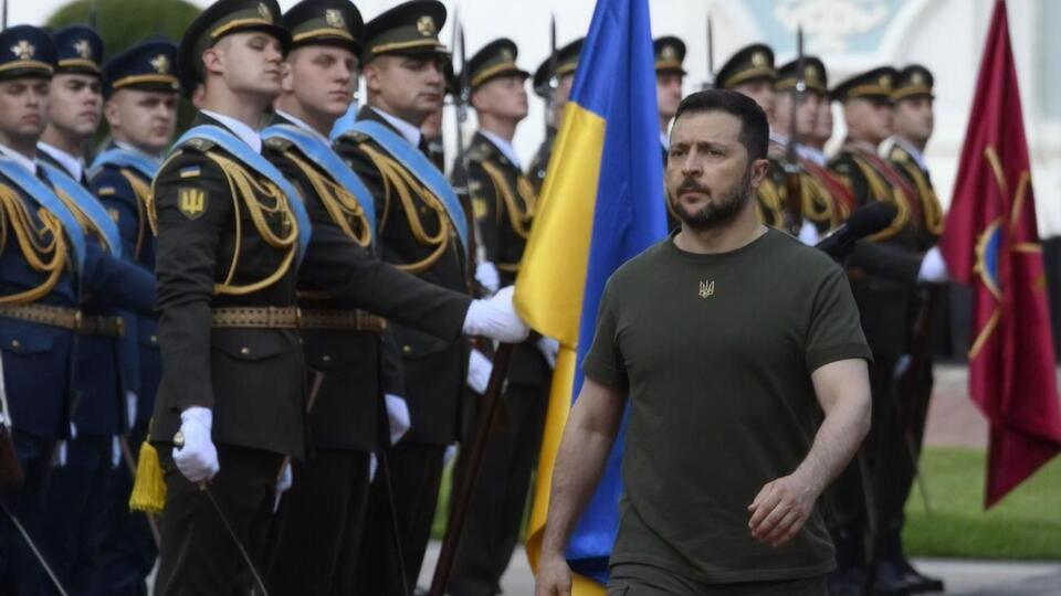 Зеленский о том, верит ли он американцам, что они будут с Украиной до конца: А какие есть варианты?