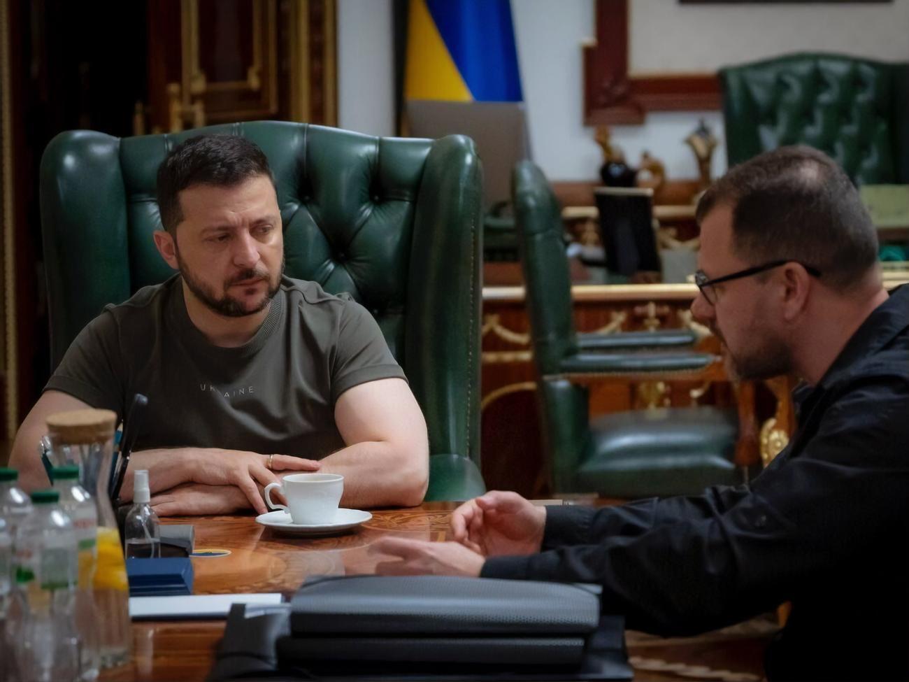 Зеленський про ситуацію після теракту на ГЕС: Багато різних деталей, МВС працює системно