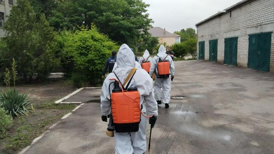 За два тижні після підриву ГЕС окупанти звітують, що "евакуюють людей"