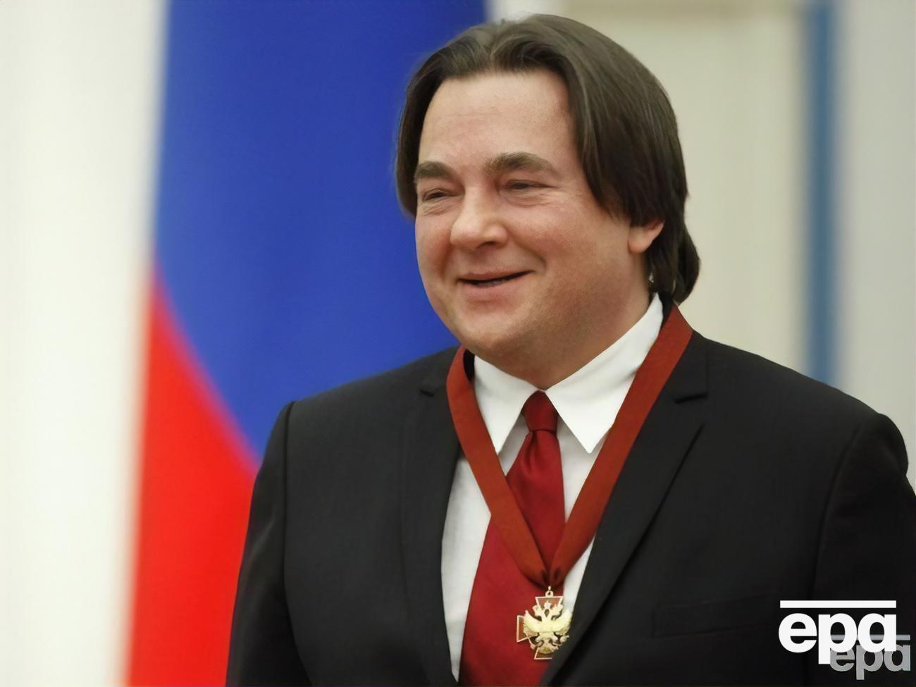 Шустер: Ернст служить вірно й заробляє цим астрономічні гроші