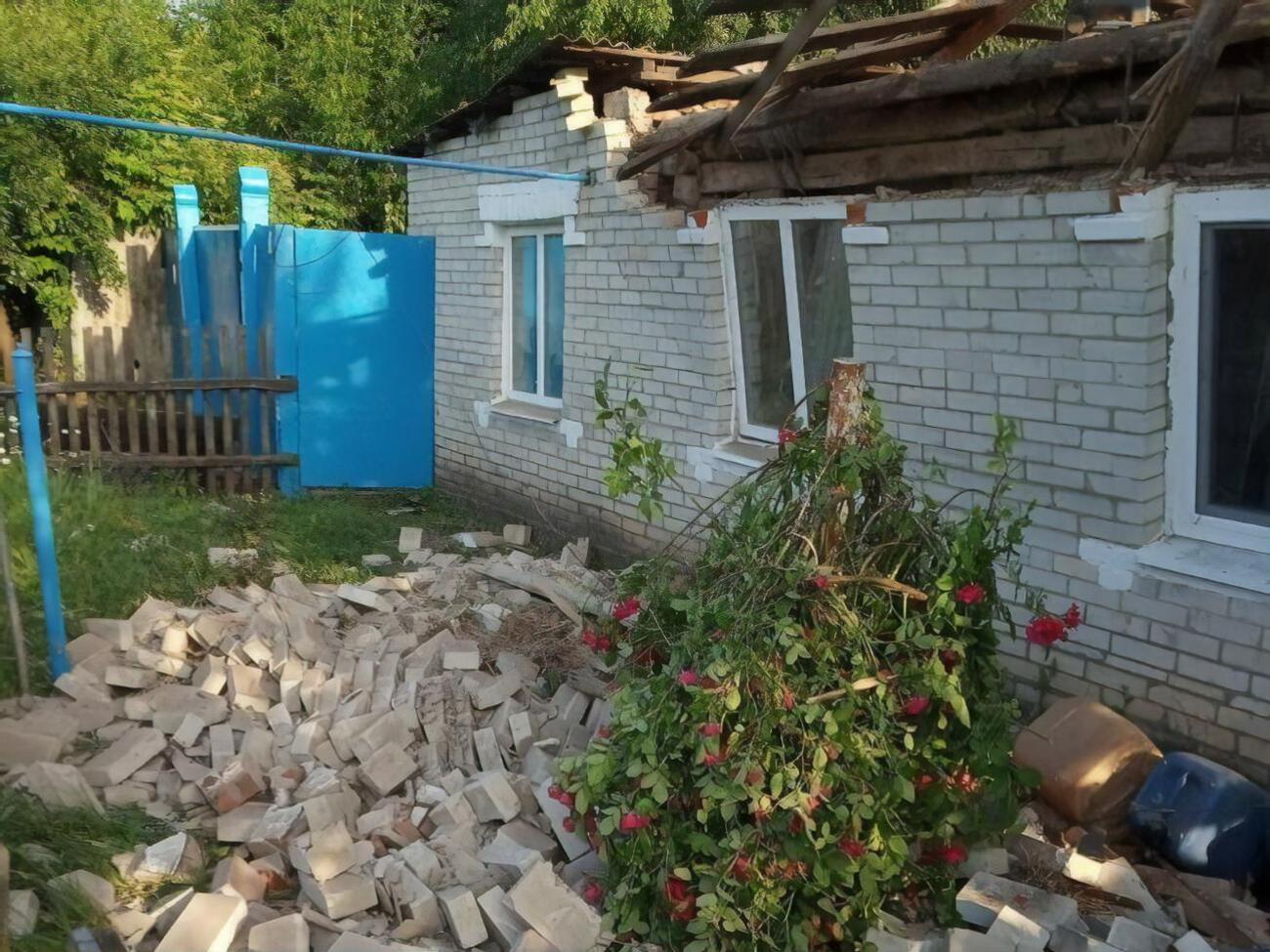 Унаслідок російських атак пошкоджено житлові будинки, зазначили в Сумській ОВА