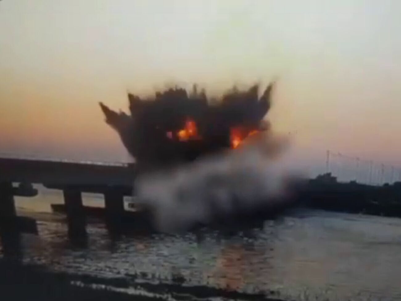 Удару по Чонгарському мосту було завдано вранці 22 червня