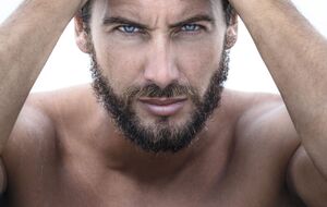 По словам эксперта, чтобы правильно выбрать бороду, нужно определиться, какую форму имеет лицо