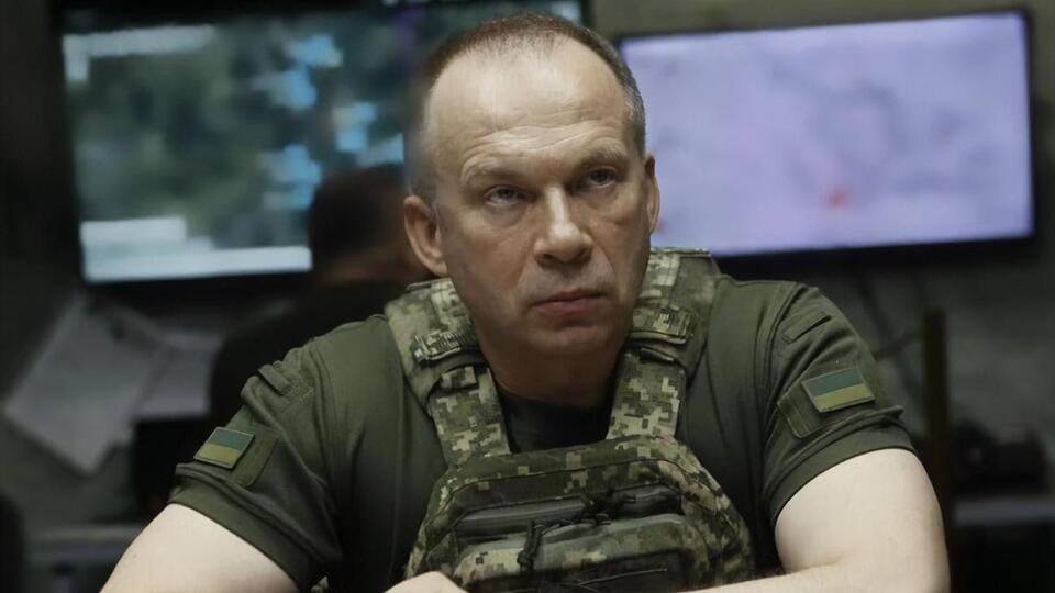 Сырский о войне против РФ: С каждой стороны сосредоточено много сил, много техники и много инженерных препятствий