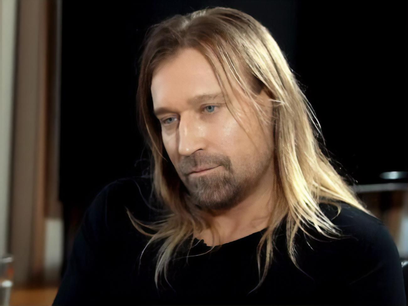 Винник: Війна, а вони Винника шукають?