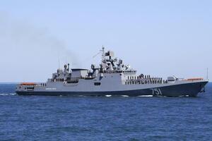 Оккупанты решили замаскировать фрегат "Адмирал Эссен"
